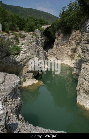 Marmitte dei Giganti Canyon auf dem Metauro Fluß, Fossombrone, Marken, Italien, Europa Stockfoto