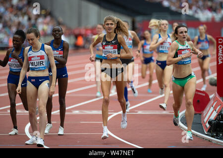 LONDON, ENGLAND 20. Juli Konstanze Klosterhalfen nach 1500 m an der Muller Geburtstag Spiele an der London Stadium, Stratford am Samstag, den 21. Juli 2019. (Quelle: Pat Scaasi | MI Nachrichten) Credit: MI Nachrichten & Sport/Alamy leben Nachrichten Stockfoto