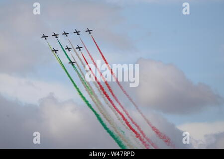 Fairford, England. Juli 2019 20. Frecce Tricolori angezeigt ihren bunten Routine der RIAT Air Show in Fairford. © Uwe Deffner/Alamy leben Nachrichten Stockfoto