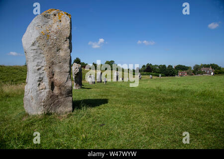 Der südwestlichen Kreis der berühmte große Steine in Avebury, Wiltshire zurück in die Jungsteinzeit und Bronzezeit. Stockfoto