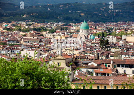 Große Synagoge von Florenz und die Aussicht auf die schöne Stadt Florenz von Michelangelo Platz Stockfoto