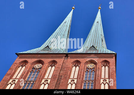 Die St. Nikolai-Kirche, (Nikolaikirche oder St. Nicholas' Church) ist die älteste Kirche in Berlin, der Hauptstadt Deutschlands. Stockfoto