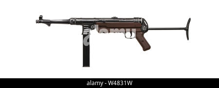 Vintage Maschinenpistole aus dem Zweiten Weltkrieg. Waffe isolieren auf weißem Hintergrund Stockfoto