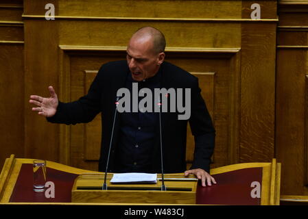 Athen, Griechenland. 20. Juli 2019. Yanis Varoufakis, Führer der Mera 25 während seiner Rede im Parlament. Credit: Dimitrios Karvountzis/Pacific Press/Alamy leben Nachrichten Stockfoto
