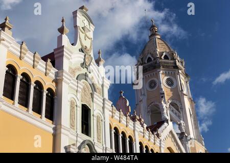 San Francisco De Asis Kathedrale, eine Römisch-katholische Kirche von den Franziskanern in der Casco Viejo, der Altstadt, Panama Stadt gebaut Stockfoto