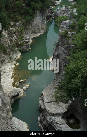 Marmitte dei Giganti Canyon auf dem Metauro Fluß, Fossombrone, Marken, Italien, Europa Stockfoto