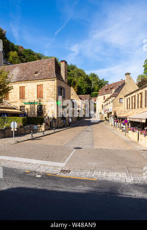 Hauptstraße der mittelalterlichen Dorf Beynac-et-Cazenac Stockfoto