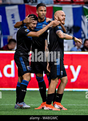 Vancouver. 21. Juli, 2019. San Jose Earthquakes' Magnus Eriksson (R) feiert sein Ziel mit Teamkollegen, Cristian Espinoza (L) und Danny Hoesen während der MLS Fussball Spiel gegen Vancouver Whitecaps FC in Vancouver, Kanada, Juli, 20, 2019. Die Vancouver Whitecaps FC wurden durch den Besuch in San Jose Earthquakes 3-1 besiegt. Credit: Andrew Soong/Xinhua/Alamy leben Nachrichten Stockfoto