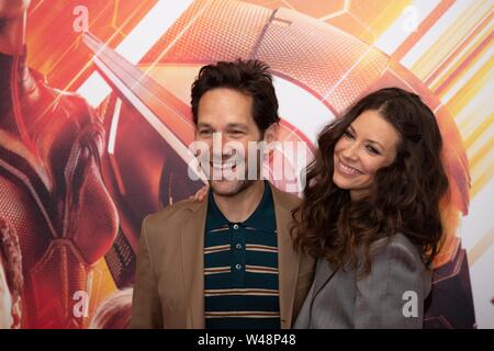 Rom - Evangeline Lilly und Paul Rudd beachtet bei der Vorstellung des 'Ant Mensch und Wespe" in Rom Stockfoto