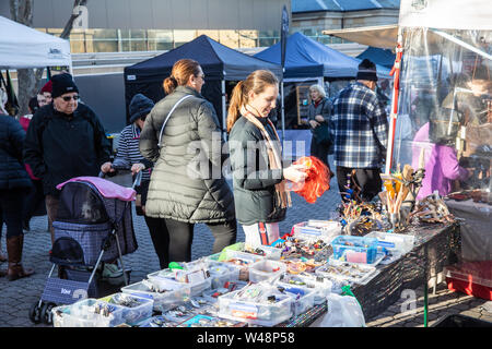 Markt in Hobart Salamanca Markt am Samstag in Hobart Zentrum ausgeht, Tasmanien, Australien Stockfoto