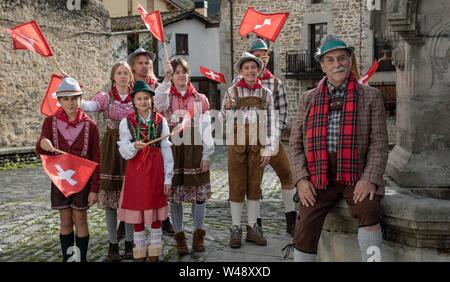 RAMON BAREA in LA PEQUEÑA SUIZA (2019), unter der Regie von KEPA SOJO. Credit: Nadie es perfecto/Stopline Filme/Kuttuna Filmak/TVE/Album Stockfoto