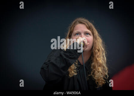 Kate Tempest trat am 21. Juli 2019 auf dem Blue Dot Festival 2019 (Jodrell Bank-Observatory-Cheshire-UK) auf. Stockfoto