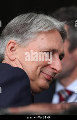 London, UK, 21. Juli 2019. Philip Hammond Chancellor of the Exchequer sah, wie er die BBC verließ, nachdem er live in der Andrew Marr Show ankündigte, dass er zurücktreten werde. Stockfoto