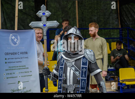 Wladiwostok, Russland - Juli 20, 2019: Festival auf das Spiel und eine Reihe von Büchern der Serie Witcher. Stockfoto