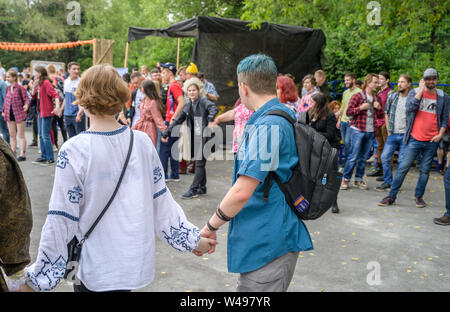 Wladiwostok, Russland - Juli 20, 2019: Festival auf das Spiel und eine Reihe von Büchern der Serie Witcher. Stockfoto
