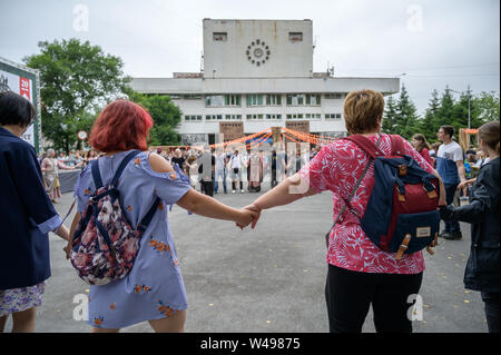 Wladiwostok, Russland - Juli 20, 2019: Festival auf das Spiel und eine Reihe von Büchern der Serie Witcher. Stockfoto