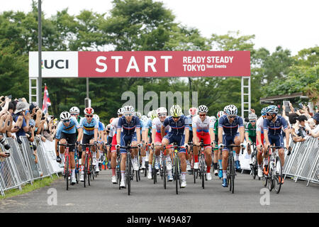 Tokio, Japan. 21. Juli, 2019. Start, JLUY 21, 2019 - Radfahren - Straße: ständig bereit Tokio - Radfahren (Straße) ab Musashinonomori Park in Tokio und der Fertigung bei Fuji International Speedway in Shizuoka, Japan. Quelle: Lba Co.Ltd./Alamy leben Nachrichten Stockfoto