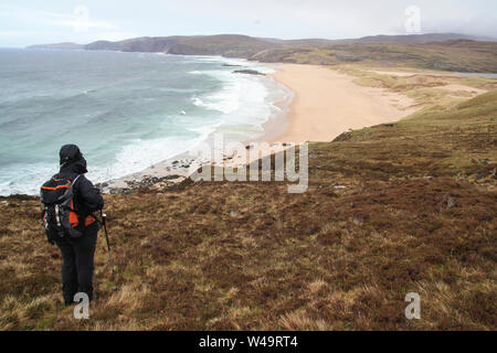 Sandwood Bay ist eine natürliche Bucht in Sutherland, an der Nordwestküste von Festland Schottland. Es ist am besten für seine Fernbedienung Long Beach bekannt Stockfoto