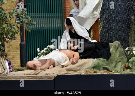 Clerkenwell, London, UK. Juli 2019 21. Die Londoner Prozession zu Ehren Unserer Lieben Frau vom Berge Karmel, Clerkenwell, London. Quelle: Matthew Chattle/Alamy leben Nachrichten Stockfoto