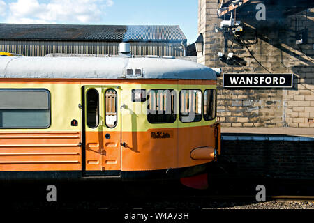 Schwedischen Eisenbahnen (SJ) Y7 Triebwagen 1212 'HELGA' erhalten und in 2019 auf der Nene Valley Railway an Wansford, Großbritannien Stockfoto