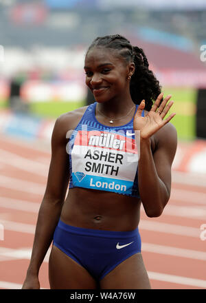 Das Stadion in London, London, Großbritannien. 21. Juli, 2019. IAAF Muller Geburtstag Spiele Leichtathletik; Dina Asher-Smith Großbritannien posieren für die Fotografen nach 2. der Fertigung in der Frauen 100 m final Credit: Aktion plus Sport/Alamy leben Nachrichten Stockfoto