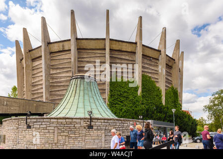 WROCLAW, Polen - 16. Juli 2019: Runde Bau des Panorama von Raclawice (Panorama Raclawicka), eine monumentale cycloramic Gemälde der Darstellung der Schlacht Stockfoto