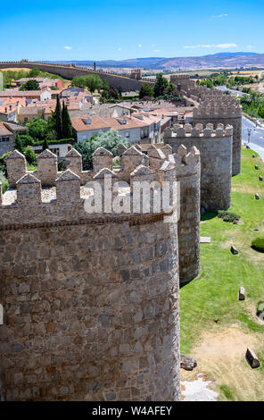 Die medeivil Mauern um die Stadt Avila Castilla y Leon, Spanien Stockfoto