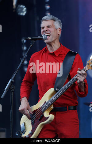 Montreal, Kanada. Quebec Punk/Rock Band Les Marmottes Aplaties durchführen auf der Bühne des Francos Music Festival in der Innenstadt von Montreal Stockfoto