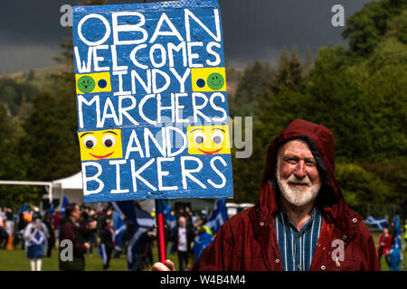 Oban, alle unter einem Banner Unabhängigkeit März - 2019 Stockfoto