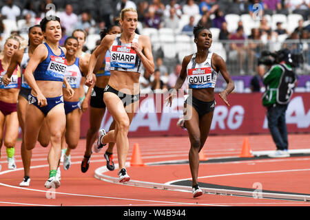 London, Großbritannien. 21. Juli, 2019. Lynsey Scharf (2. R) der britischen konkurriert in der Frauen 800 m-Finale während Muller Geburtstag Spiele in London Stadion in London, Großbritannien, am 21. Juli 2019. Credit: Alberto Pezzali/Xinhua/Alamy leben Nachrichten Stockfoto
