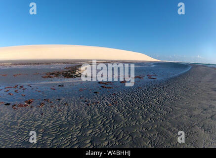 Sonnenuntergang Düne auf den Strand von Jericoacoara, Ceara, Brasilien Stockfoto