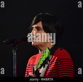 Texas Rock die Massen an der Kneipe im Park, Badewanne, Juni 2019 Stockfoto