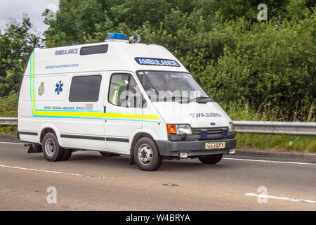 1990 weißen Ford Transit 160 L; Tram Sonntag 2019; ein Fest für Verkehr hielt die in der Küstenstadt Fleetwood, Lancashire, Großbritannien Stockfoto