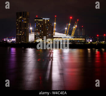 Millennium Dome (O2-Arena) in der Nacht, London England Großbritannien Stockfoto
