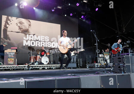 James Morrison auf der Hauptbühne am Tag 1 der OnBlackheath Music Festival 2019 Stockfoto