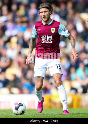 Burnley ist Jeff Hendrick während der Vorsaison Freundschaftsspiel im Vale Park, Stoke-on-Trent. Stockfoto