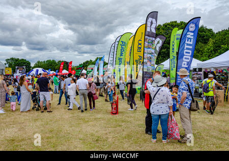 London, UK, 21. Juli 2019: Das Barrio Fiesta 2019 fand auf Apps Court Farm an der Walton-on-Thames. Ein jährliches Festival feiert die Philippinische Kultur Stockfoto