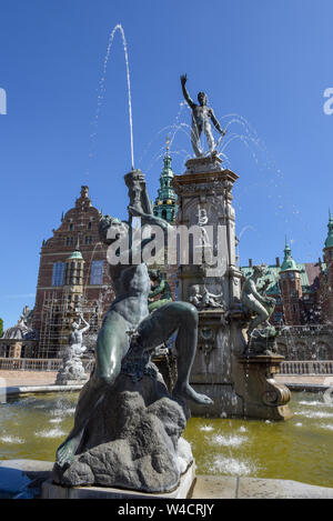 Horsholm, Dänemark - 28. Juni 2019: Das Schloss von Frederiksborg in Horsholm Dänemark Stockfoto