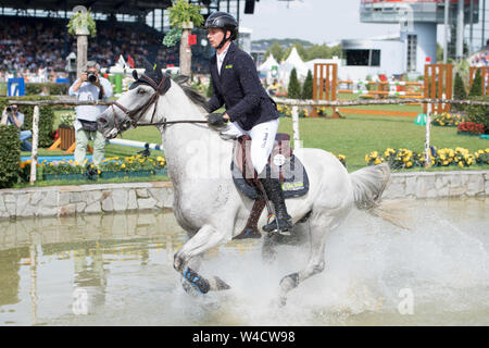 Felix HASSMANN, GER, auf SL Brazonado, Förderung, YAGEO-Preis, Jagd springen Test über Graeben und Waelle, am 19.07.2019, Welt des Pferdesports, CHIO Aachen 2019 vom 16.07 - 21.07.2019 in Aachen/Deutschland; | Verwendung weltweit Stockfoto