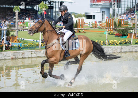 Sameh EL DAHAN, EGY, auf Farbe Mädchen, Förderung, YAGEO-Preis, Jagd springen Test über Graeben und Waelle, 19.07.2019, Welt des Pferdesports, CHIO Aachen 2019 vom 16.07 - 21.07.2019 in Aachen/Deutschland; | Verwendung weltweit Stockfoto