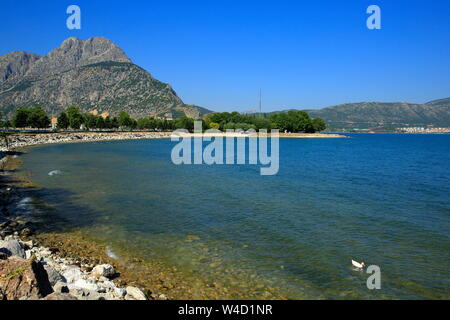 Egirdir Sees, der zweitgrößte Süßwassersee in der Türkei. Es ist wichtig für die natürliche Trinkwasser Becken und der biologischen Vielfalt. Stockfoto