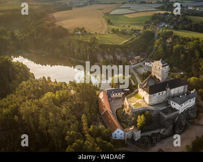 Burg Kost liegt im Norden von Böhmen, speziell der Region Böhmisches Paradies und wird privat von Kinsky dal Borgo adligen Familie war es zuerst im Besitz Stockfoto