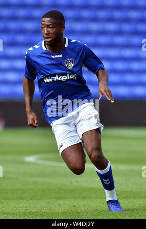 OLDHAM, ENGLAND 20. Juli Oldham der Athletic Scott Wilson in Aktion während der Vorsaison Freundschaftsspiel zwischen Oldham Athletic und Rochdale in Boundary Park, Oldham am Samstag, den 20. Juli 2019 (Credit: Eddie Garvey | MI Nachrichten) Stockfoto