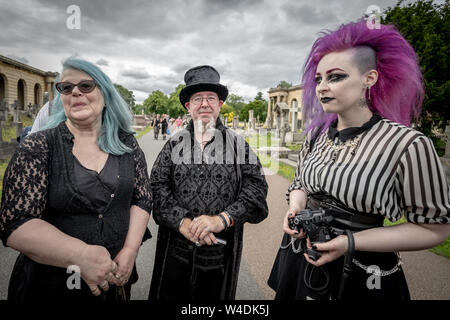 London, Großbritannien. Juli 2019 21. Mitglieder von London Vampir Gesellschaft und anderen Goten nehmen an der jährlichen Brompton Friedhof Tag der Offenen Tür. Credit: Guy Corbishley/Alamy leben Nachrichten Stockfoto