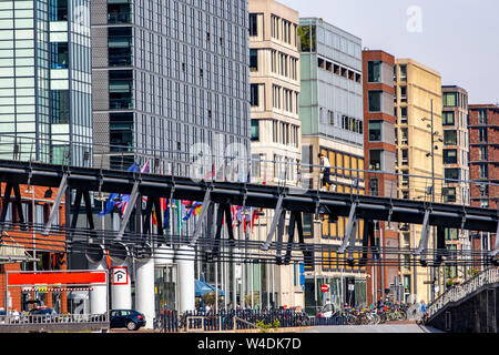 Amsterdam, Niederlande, Piet Heinkade, neue Gebäude an Ijhaven, Stockfoto