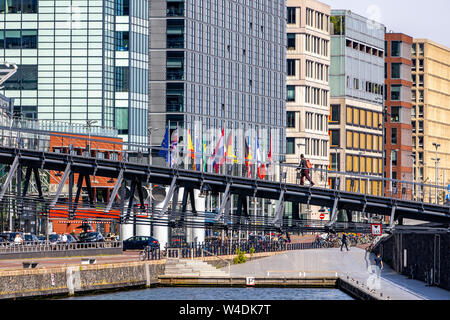 Amsterdam, Niederlande, Piet Heinkade, neue Gebäude an Ijhaven, Stockfoto