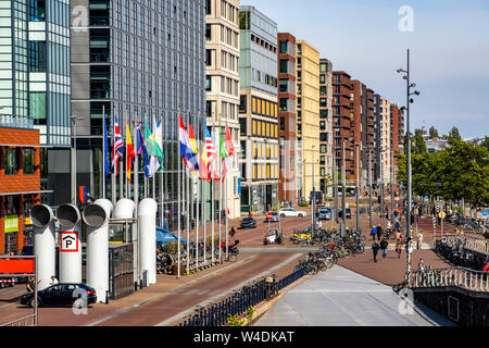 Amsterdam, Niederlande, Piet Heinkade, neue Gebäude an Ijhaven, Stockfoto