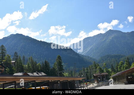 Mountain Range, Bernina Express, Schweiz Stockfoto