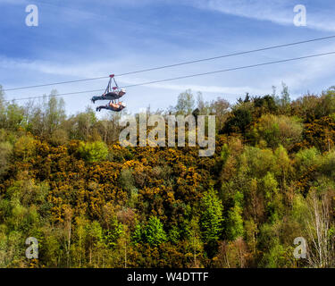 Drahtseil Abstieg Eden Project in Cornwall England United Kingdom Stockfoto