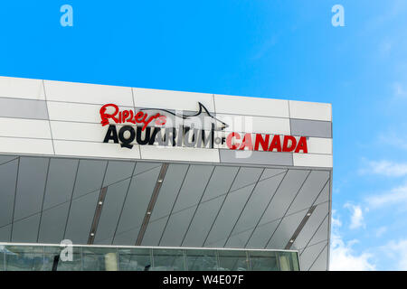 Ripley's Aquarium von Kanada unterzeichnen oben am Eingang des Gebäudes. Stockfoto